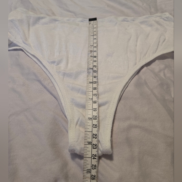 Fashion Nova Without A Trace Lace Dress - White. Size S. - Picture 10 of 14